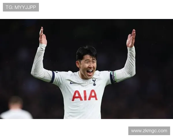 孙兴慜训练场职业精神获赞,持续提升赛场表现