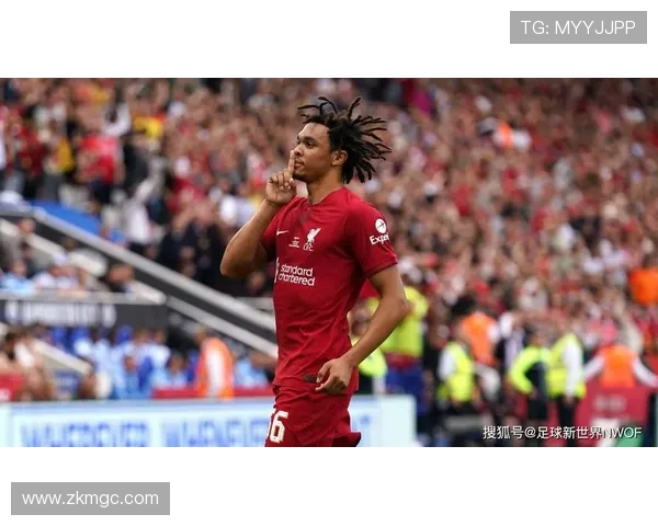 特伦特·亚历山大-阿诺德:内收中场战术的关键开创者 特伦特·亚历山大-阿诺德:内收中场战术的关键开创者