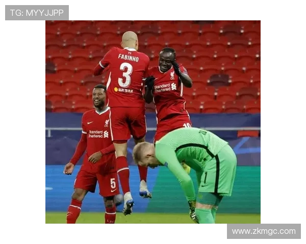 多特防线稳定性持续承压,对赛季走势形成制约 多特防线稳定性持续承压,对赛季走势形成制约